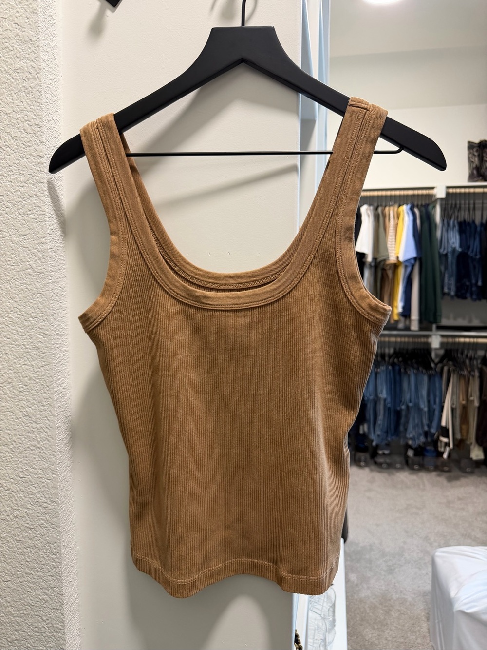 Citizens Of Humanity Ribbed Scoop Tank Top - Camel Brown